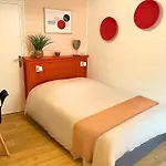 Moderne Et Equipe Au Coeur De - Gare A Proximite * Bourbourg