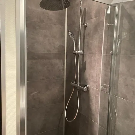Apartment Moderne Et Equipe Au Coeur De - Gare A Proximite Bourbourg